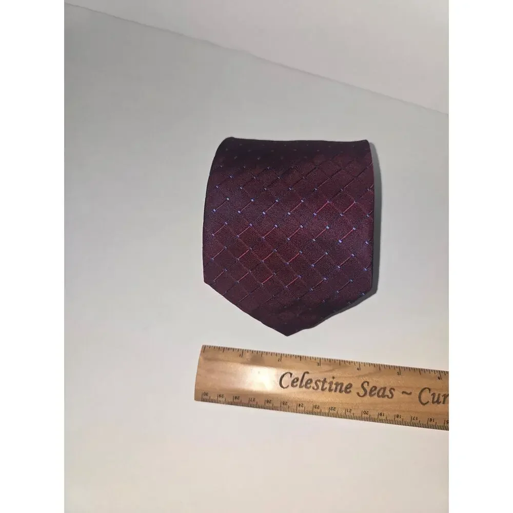 Valerio Garati 100% Silk Hand made  Tie